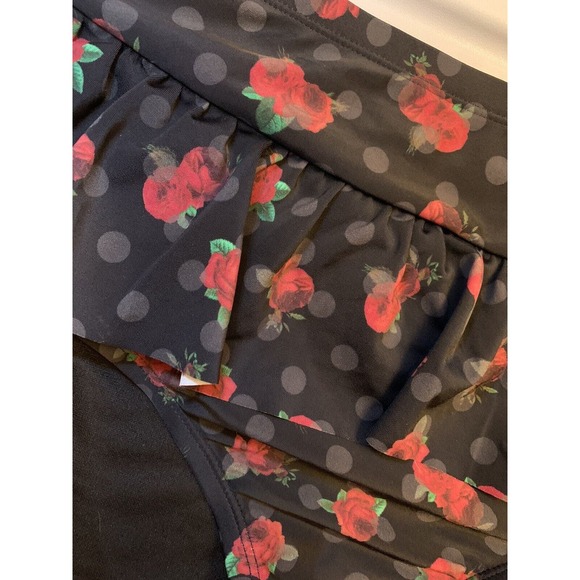 NWT Rose Skull Polka Dot Skirted High-Waisted Swim Bottoms Plus Size 0 Hot Topic - Picture 5 of 6
